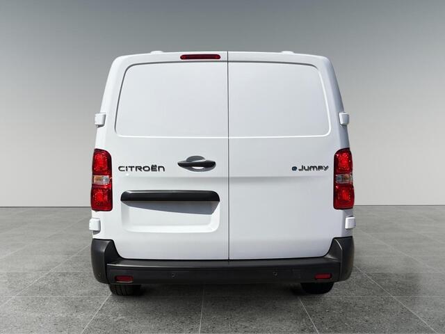 Citroen ë-Jumpy L3 75 kWh 136pk | 8 jaar garantie | 0% financial lease | Houten afwerking laadruimte | NAVI | Multimedia | Apple Carplay | Android Auto | Achteruitrijcamera | Parkeersensoren voor en achter | Dode hoek detectie | Digitale cockpit | Stuurwielbediening | Mi
