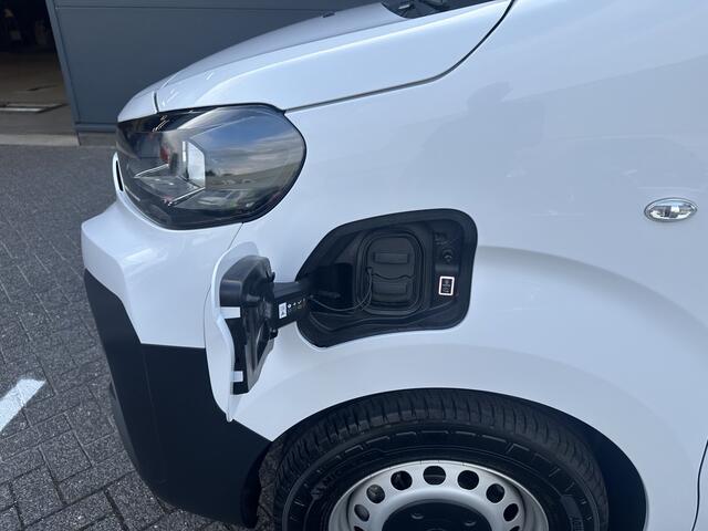 Citroen ë-Jumpy L3 136PK 75 kWh (3-Zits - Navigatie - Camera - Houtafwerking laadruimte - Reservewiel)