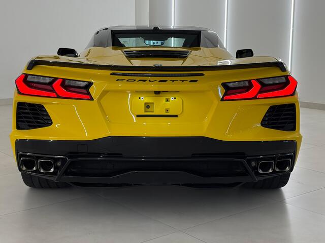 Corvette C8 C8 3LT Stingray Convertible R-Pack