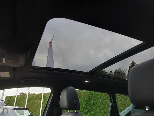 Cupra Ateca 2.0 TSI 4DRIVE + Panoramadak + Beat Audio + Trekhaak etc.etc.