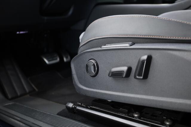 Cupra Born 62 kWh | Pano | HUD | Massage | 360cam | Stoel- Stuurverw | Adapt. Cruise