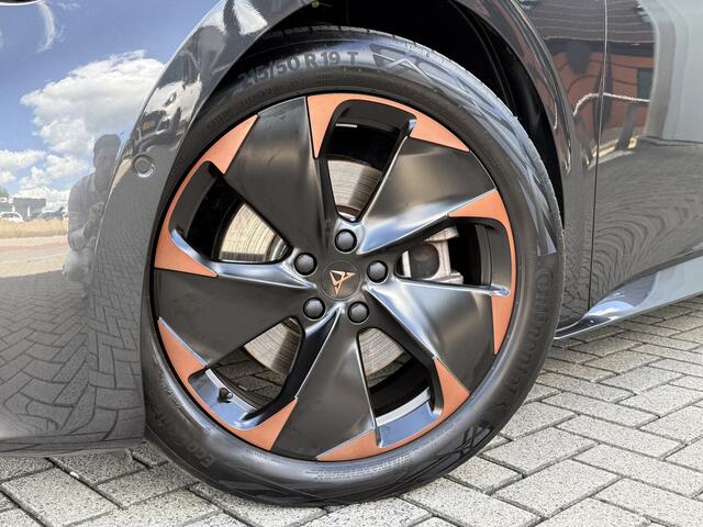 Cupra Born Adrenaline 82 kWh | 82kWh |