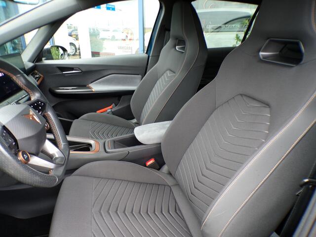 Cupra Born Adrenaline 62 kWh, LED / Camera + Sensoren / Carplay + Android Auto / Stoelverwarming / 19' LMV