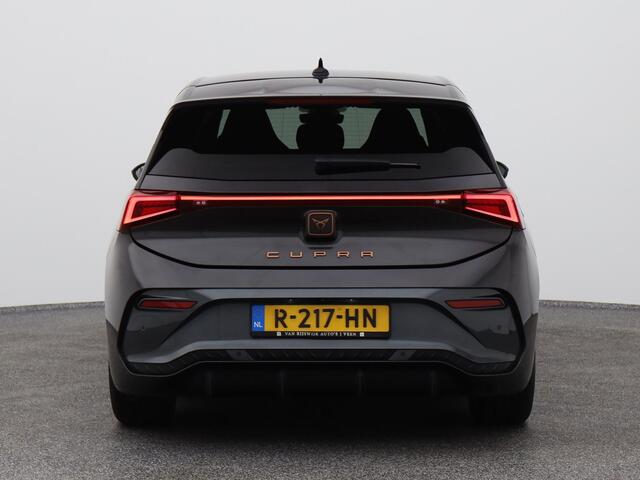 Cupra Born Business Plus 62 kWh | CAMERA | ADAPTIVE | STUURVERWARMING