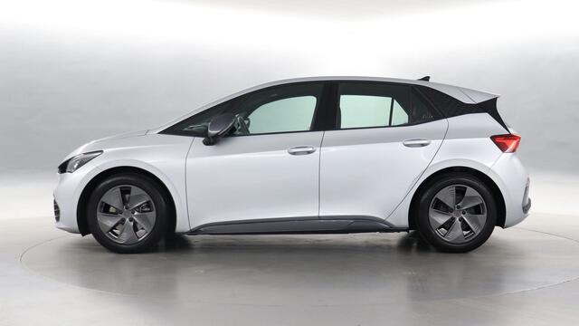 Cupra Born Business One 62 kWh / Camera / App connect / Stoelverwarming 141