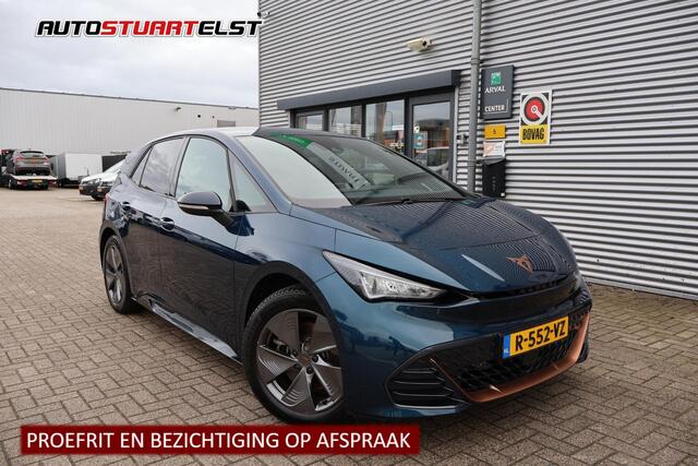 Cupra Born Business 62 kWh 2e Eigenaar | Volledig onderh | BTW | NL-Auto | Stuurverwarming | Camera | Navi | Sfeer | Carplay | Ad Cruise | DAB | Full Led | Keyless | Start/Stop | PDC