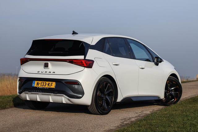 Cupra Born Adrenaline One 62 kWh ? LED ? ACC ?Carplay