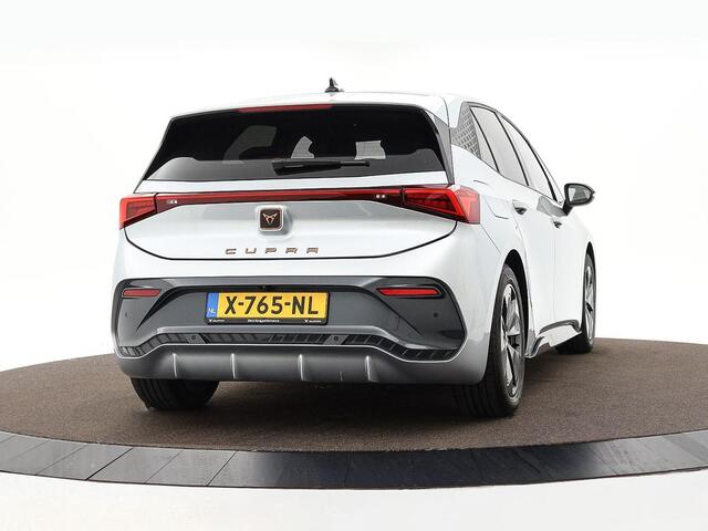 Cupra Born 204pk Business 62 kWh · Camera · Apple/Android Car Play · Navigatie · P-Sensoren · Verkeersbord Herkenning · 18'' Inch ·