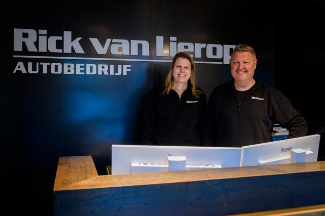 Cupra Born Business 62 kWh | SOH 94% | Keyless | CarPlay | St. verwarming|