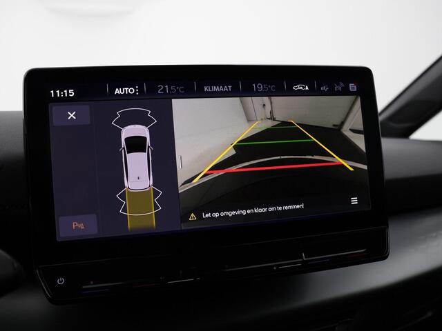 Cupra Born 204pk Business 62 kWh · Apple/Android Car Play · Camera · Navigatie · P-Sensoren · Sfeerverlichting · 19'' Inch ·