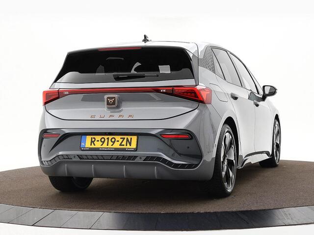 Cupra Born Adrenaline 62 kWh 230pk · Camera · Beats Audio · Sfeerverlichting · ACC · Stuur- & Stoelverwarming · Apple/Android Car Play · Parkeerassistent ·