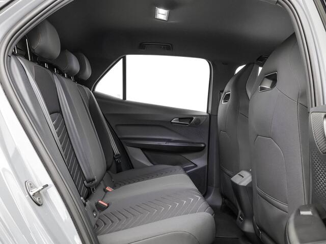 Cupra Born Adrenaline 62 kWh 230pk · Camera · Beats Audio · Sfeerverlichting · ACC · Stuur- & Stoelverwarming · Apple/Android Car Play · Parkeerassistent ·