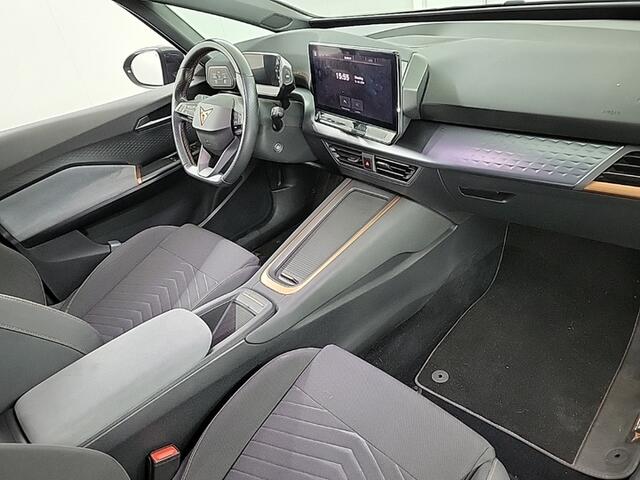 Cupra Born Adrenaline One 62 kWh 3-Fase 1e-Eig. & Dealer-Onderh. BOVAG-Garantie. NL-Auto.