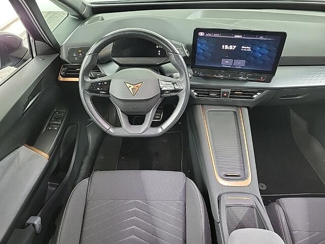 Cupra Born Adrenaline One 62 kWh 3-Fase 1e-Eig. & Dealer-Onderh. BOVAG-Garantie. NL-Auto.