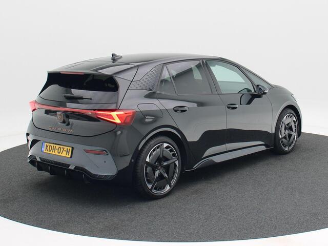 Cupra Born Business 231 Pk 82 kWh | Stoelverwarming | Adaptive Cruise | 360° Camera | CarPlay | Navigatie | 20 Inch | 10.432 Km !!