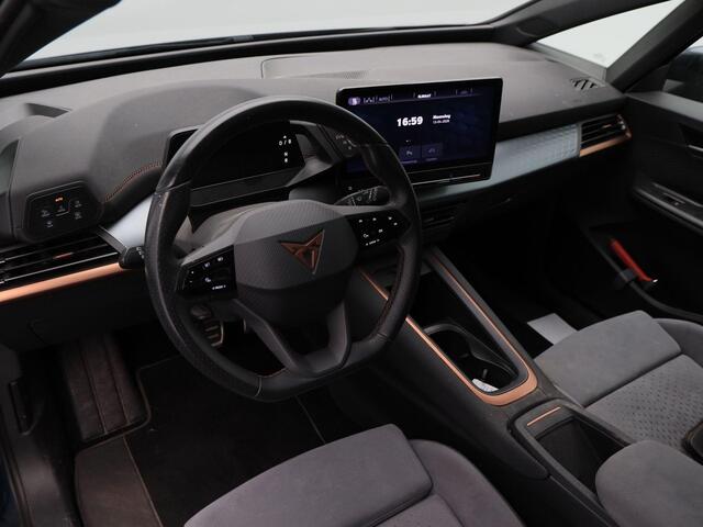 Cupra Born Performance One 62 kWh 204 Pk | Camera | Stoelverwarming | Adaptive Cruise | CarPlay | Climatronic | Navigatie | 19 Inch