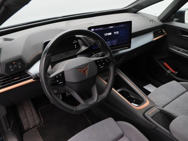 Cupra Born Performance One 62 kWh 204 Pk | Camera | Stoelverwarming | Adaptive Cruise | CarPlay | Climatronic | Navigatie | 19 Inch