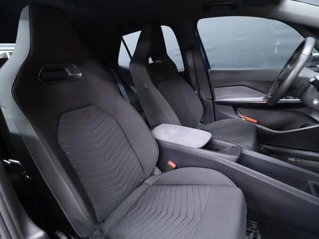 Cupra Born Business One 62 kWh [ADAPTIVE CRUISE, STOEL/STUUR VERWARMING, CAMERA, APPLE CARPLAY, NAVIGATIE, NIEUWSTAAT]