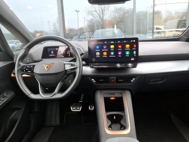 Cupra Born 204pk Business 62 kWh / Stoelverwarming / Pilot Pack / 19 inch / Wordt Verwacht