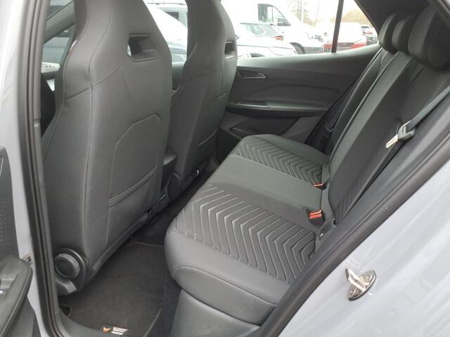 Cupra Born 204pk Business 62 kWh / Stoelverwarming / Pilot Pack / 19 inch / Wordt Verwacht