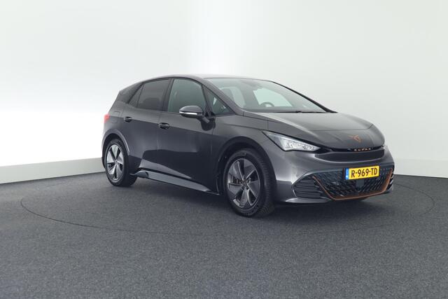 Cupra Born Essential 204pk 62 kWh Carplay Led Stuurverwarming