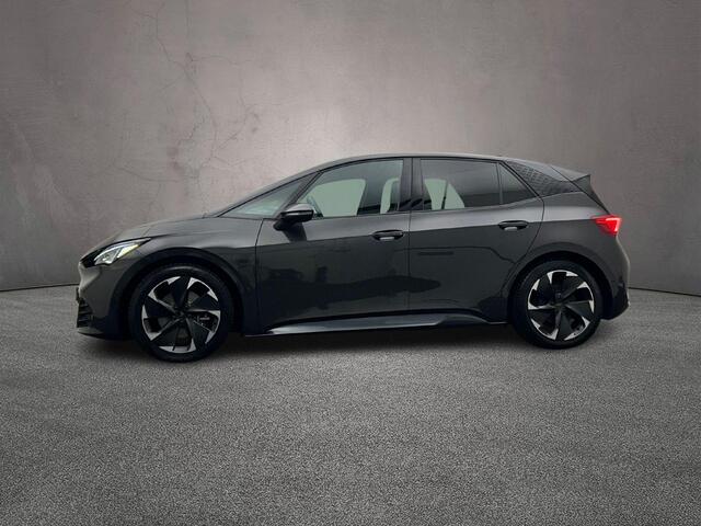 Cupra Born Adrenaline One 204pk Automaat Adaptive cruise control, Stoelverwarming, LED koplampen, App connect, Navigatie, Achteruitrijcamera, Stuurwiel verwarmd