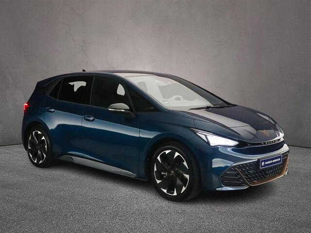 Cupra Born Essential 230pk Automaat Parkeersensoren, LED koplampen, Stoelverwarming, App connect, Airco, Stuurwiel verwarmd, DAB, Radio
