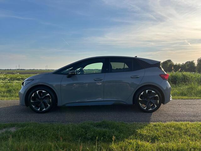 Cupra Born Adrenaline 82 kWh | Trekhaak | Head Up | Apple Carplay | Stoelverwarming