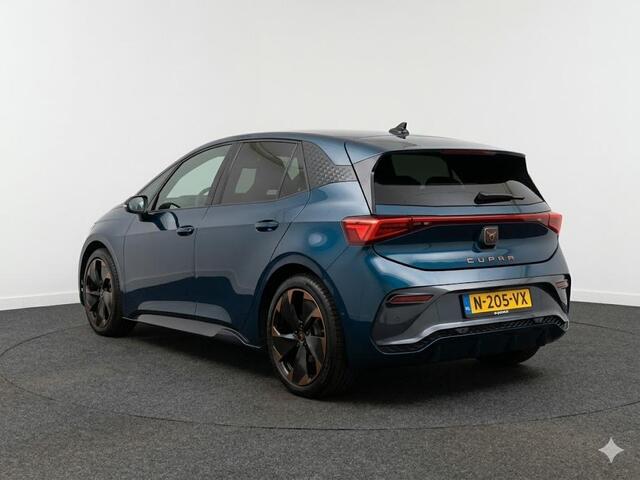 Cupra Born Performance One 62 kWh 204pk | Navigatie | Parkeercamera | Elektrisch verstelbare voorstoelen | Apple Carplay/-Android auto