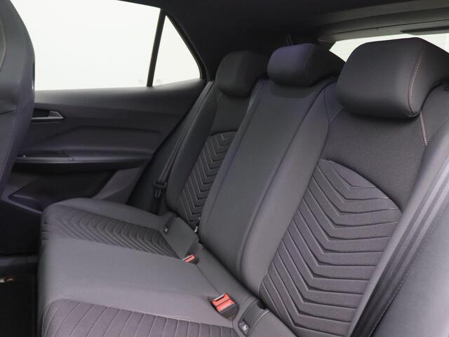Cupra Born Adrenaline 62 kWh 231PK Aut. Panorama Dak, Achteruitrijcamera, Stoel-Stuurverwarming, Navi, Clima, 19" LM Velgen