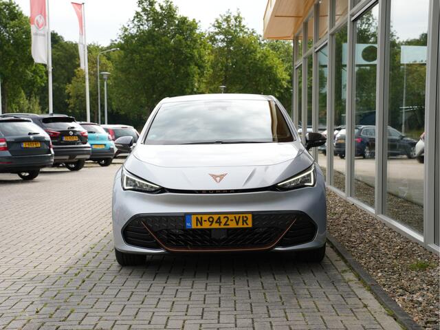 Cupra Born Adrenaline One 62 kWh SOH91% | Stoel&Stuurverwarming | Apple Carplay | Draadloze telefoonoplader |