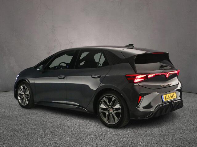 Cupra Born Business 190pk Automaat Adaptive cruise control, Achteruitrijcamera, Stuurwiel verwarmd, LED koplampen, Stoelverwarming, App connect, Parkeersensoren