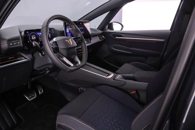 Cupra Born Business 190pk Automaat Adaptive cruise control, Achteruitrijcamera, Stuurwiel verwarmd, LED koplampen, Stoelverwarming, App connect, Parkeersensoren