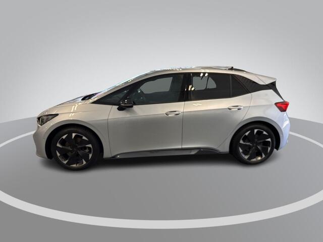 Cupra Born Adrenaline 62 kWh 230pk · 95,6% · Camera · Apple/Android Car Play · Stuur- & Stoelverwarming · ACC · 19"Velgen · Keyless ·