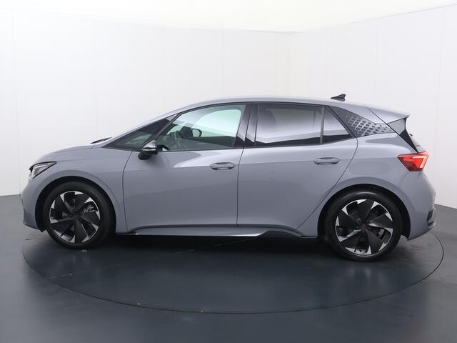 Cupra Born Essential 62 kWh | 231 PK | SoH 92% | Climate control | Stoelverwarming | Apple Carplay/Android Auto | 19" LM Velgen |