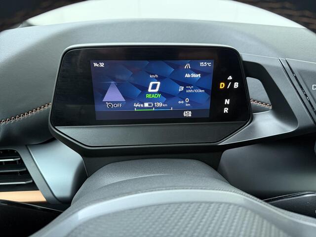 Cupra Born Essential 62 kWh | 231 PK | SoH 92% | Climate control | Stoelverwarming | Apple Carplay/Android Auto | 19" LM Velgen |
