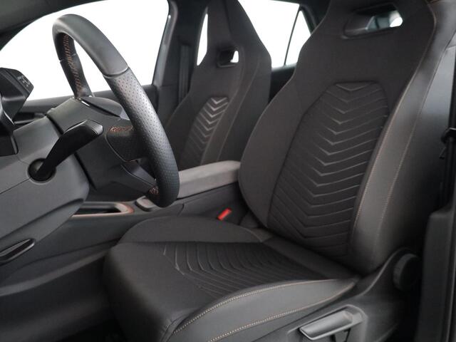 Cupra Born Essential 62 kWh 204 pk | SOH 92,67% | Navigatie via App | Parkeersensoren | Autom. airco | Lichtmetalen velgen 18" |