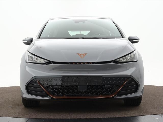 Cupra Born Impulse 62 kWh / 204pk · SOH 93,2% · Camera · Apple/Android Car Play · Navigatie · P-Sensoren · Sfeerverlichting · 18'' Inch ·