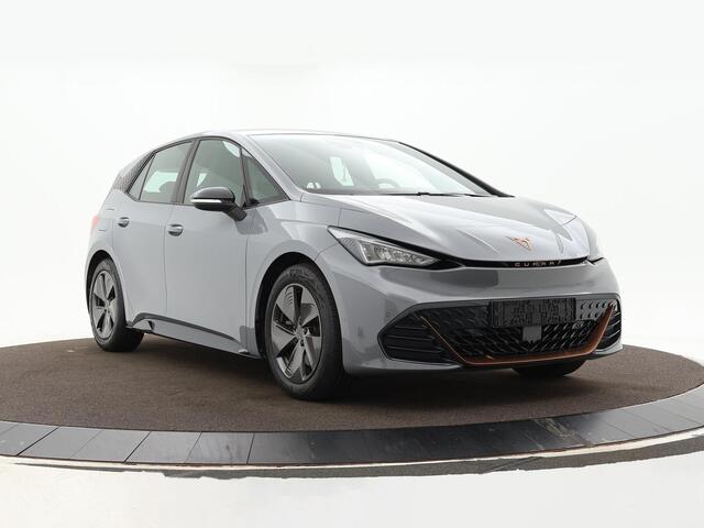 Cupra Born Impulse 62 kWh / 204pk · SOH 93,2% · Camera · Apple/Android Car Play · Navigatie · P-Sensoren · Sfeerverlichting · 18'' Inch ·