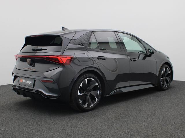 Cupra Born Performance 62 kWh 231PK Panoramadak, Warmtepomp, Beats Audio, Elektrisch verstelbare stoelen, Keyless, 19" LM Velgen, Stoel-Stuurverwarming, 360gr. Camera