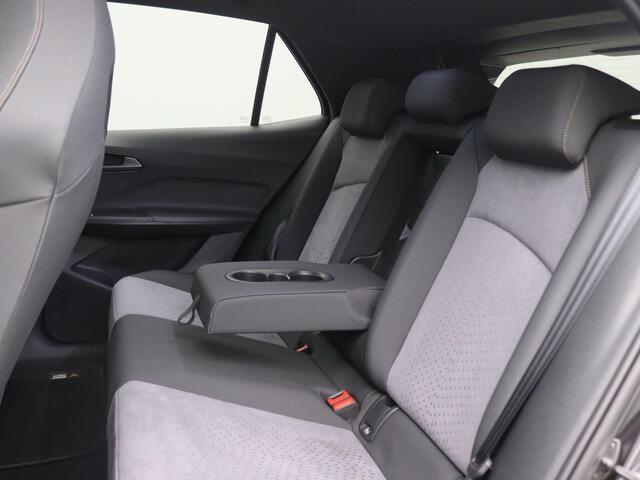 Cupra Born Performance 62 kWh 231PK Panoramadak, Warmtepomp, Beats Audio, Elektrisch verstelbare stoelen, Keyless, 19" LM Velgen, Stoel-Stuurverwarming, 360gr. Camera