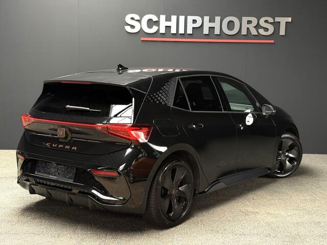 Cupra Born CUPRA Born 546 km Limited 84 kw Adaptive cruise control, Achteruitrijcamera,Head-up