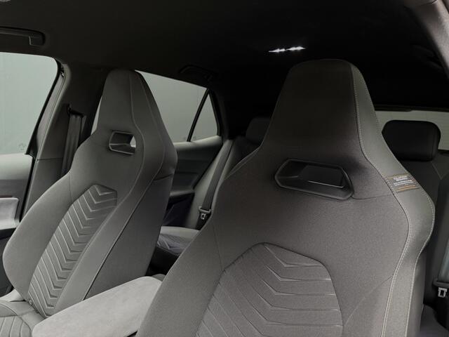Cupra Born CUPRA Born 546 km Limited 84 kw Adaptive cruise control, Achteruitrijcamera,Head-up