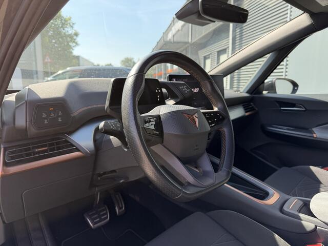 Cupra Born BWJ 12-2021 | Adrenaline One 62 kWh | WARMTEPOMP | CLIMA | STOELVERW | 19'' LMV | CARPLAY | CAMERA A | NAVI