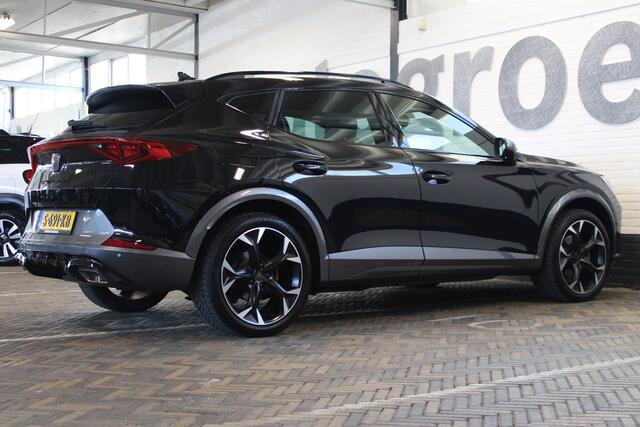 Cupra Formentor 1.4 TSI e-Hybrid Essential | Incl. 12 maanden garantie | Stoel/stuur verwarming | Elektrische trekhaak | Adaptieve cruise control | Climate control | Apple carplay/Android auto | Parkeercamera |