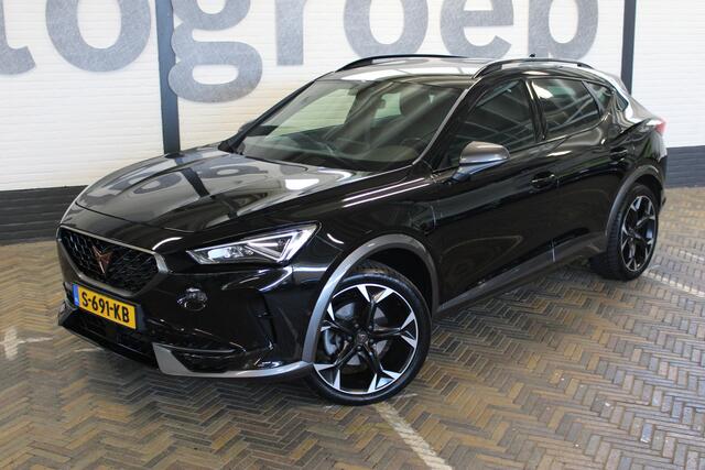 Cupra Formentor 1.4 TSI e-Hybrid Essential | Incl. 12 maanden garantie | Stoel/stuur verwarming | Elektrische trekhaak | Adaptieve cruise control | Climate control | Apple carplay/Android auto | Parkeercamera |