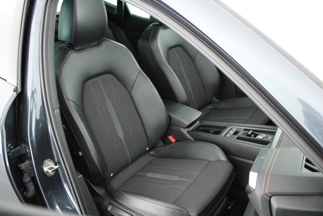 Cupra Formentor 1.4 204pk e-Hybrid Business 360Camera Stoelverwarming Panoramadak Keyless Virtual Cockpit Navigatie