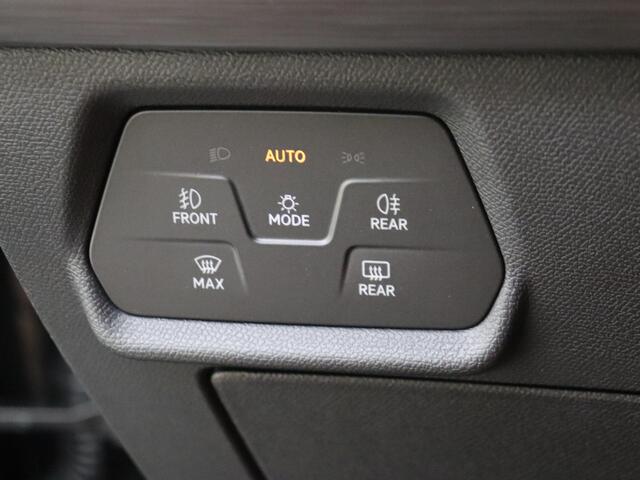 Cupra Formentor 1.4 e-Hybrid Business | Keyless | Parkeerassistent | Stoel- en stuurwielverwarming | Navigatie | Adaptieve cruise control | Sfeerverlichting | Elektrisch inklapbare buitenspiegels |
