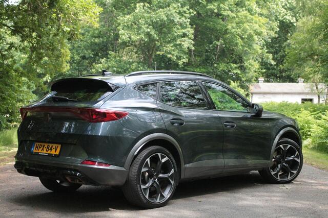 Cupra Formentor 1.4 e-Hybrid VZ Performance | Pano | Keyless | ACC