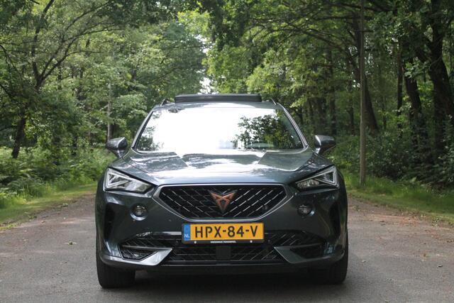 Cupra Formentor 1.4 e-Hybrid VZ Performance | Pano | Keyless | ACC